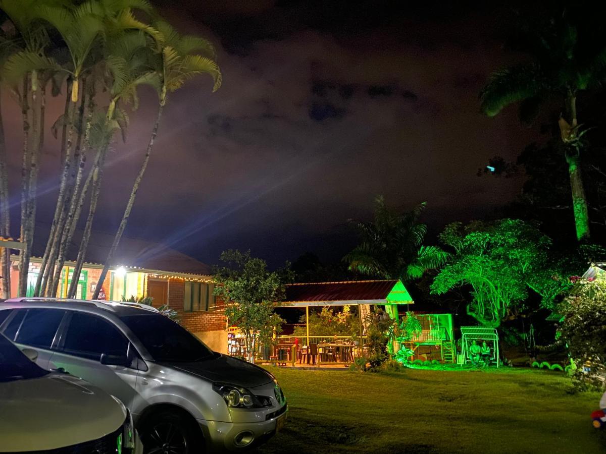 Hospedaje Rancho Guadalupe La Suiza エクステリア 写真