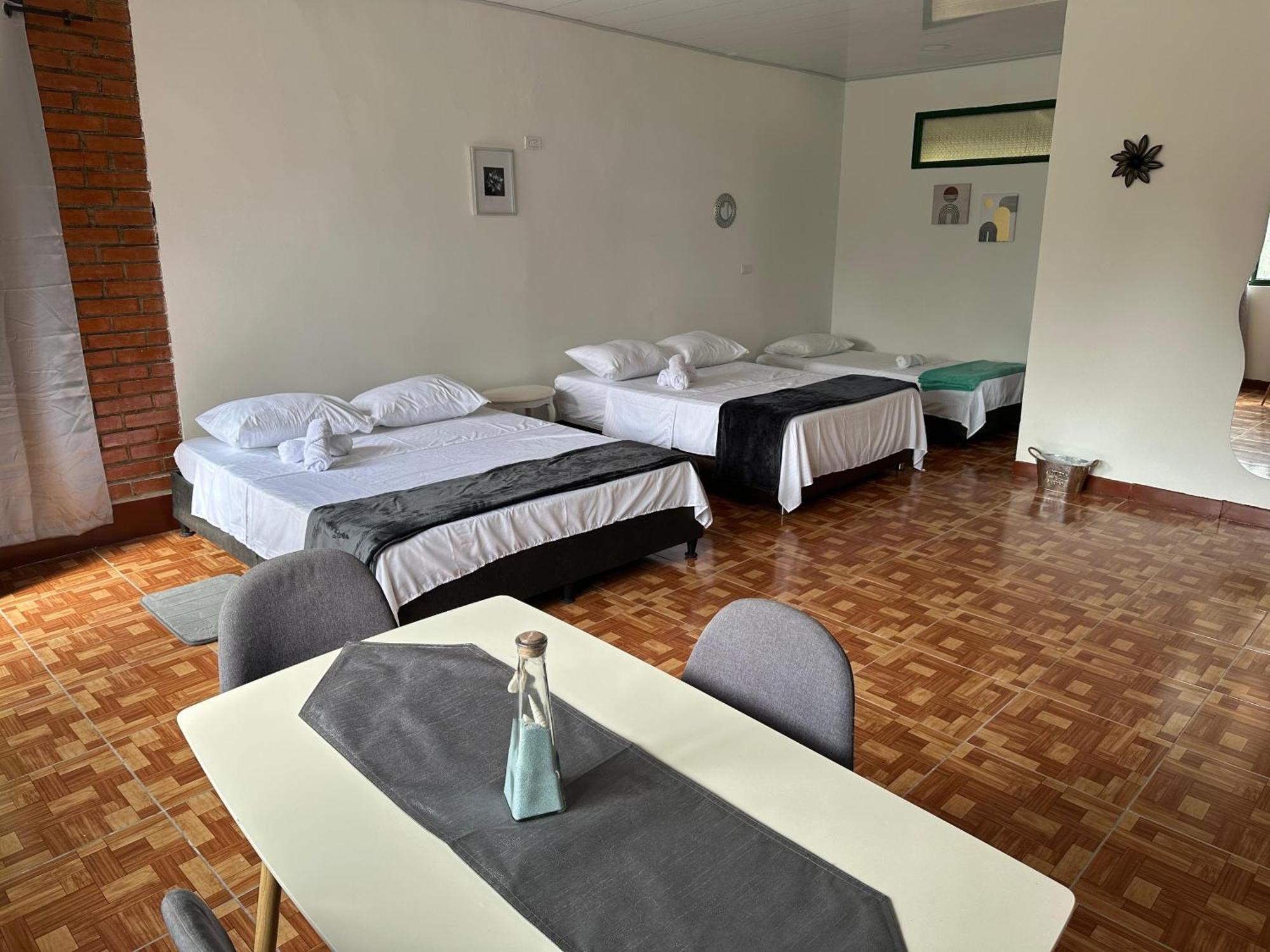Hospedaje Rancho Guadalupe La Suiza エクステリア 写真